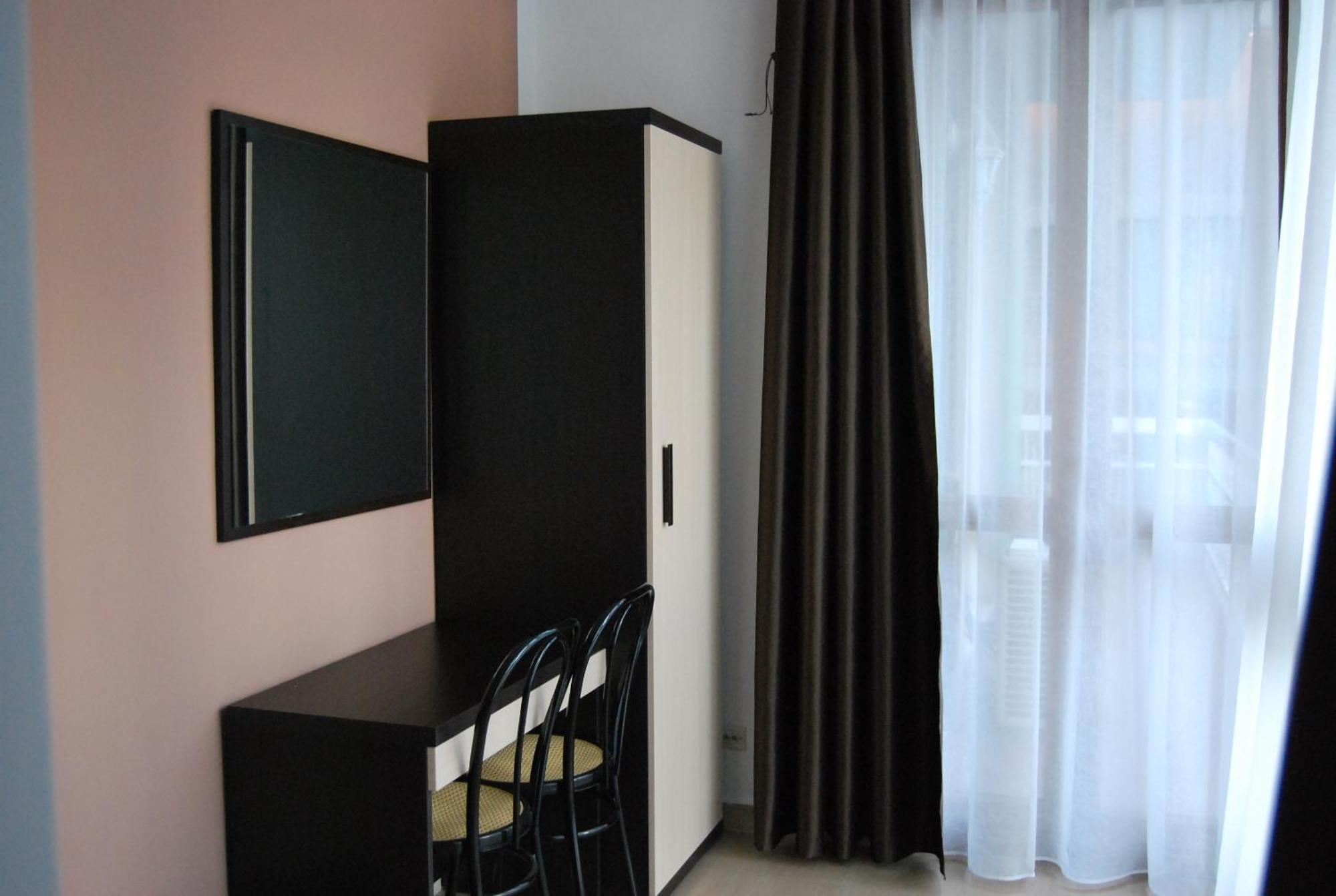 Villamelchiorre 1 Milan Luaran gambar